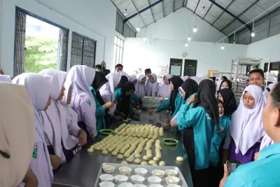 Kunjungan Kerja ke SMK 2.